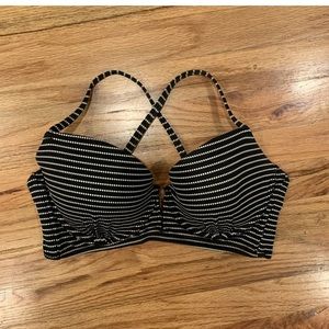 Xhilaration balconette bathing suit top size D/DD